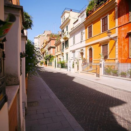 Red Flat In Rome Roma Exterior foto